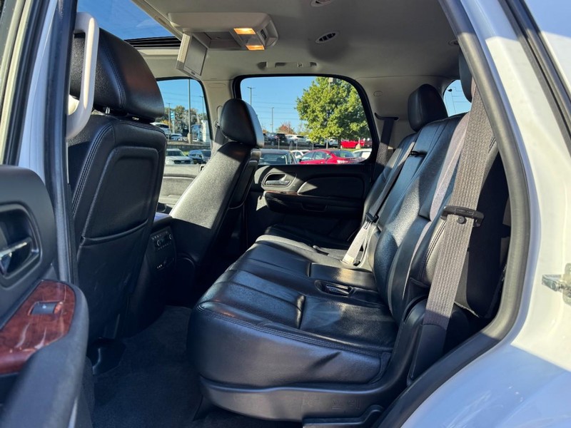 Chevrolet Tahoe Vehicle Image 10