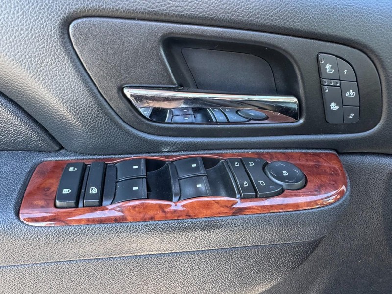 Chevrolet Tahoe Vehicle Image 19