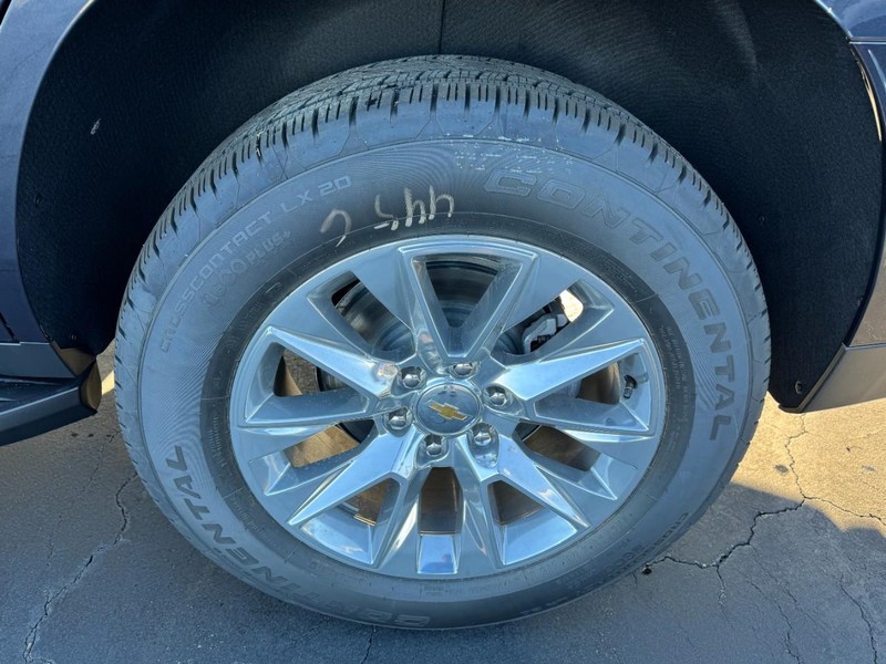 Chevrolet Tahoe Vehicle Image 06