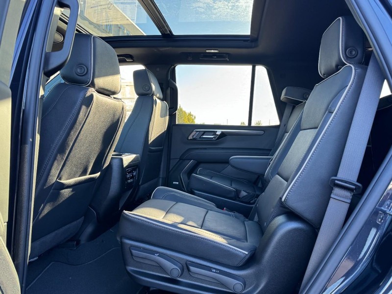 Chevrolet Tahoe Vehicle Image 07