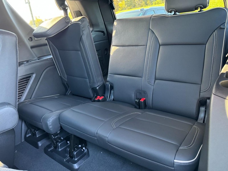 Chevrolet Tahoe Vehicle Image 09