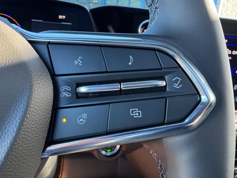 Chevrolet Tahoe Vehicle Image 14