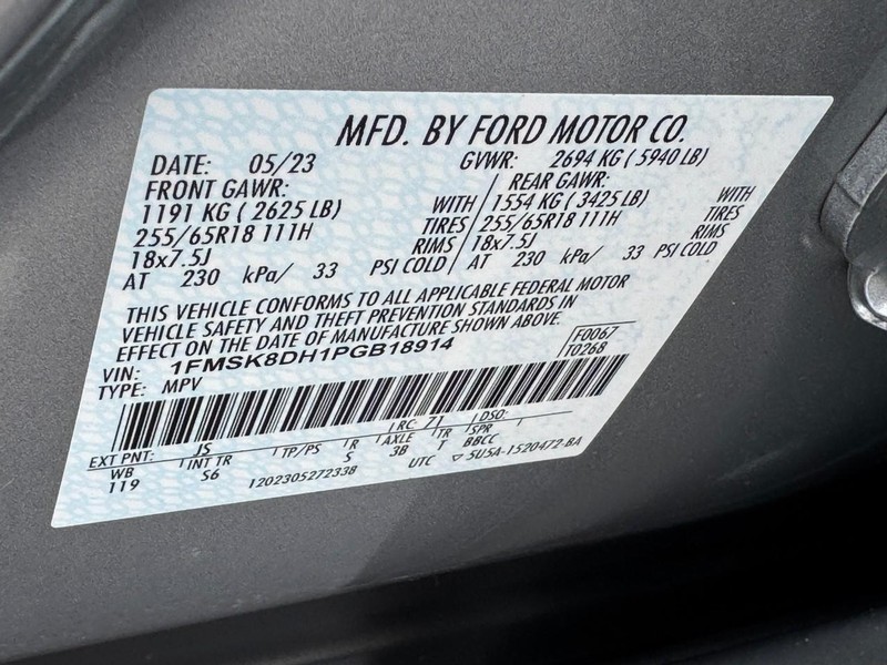 Ford Explorer Vehicle Image 26