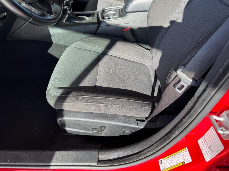 Dodge Charger Vehicle Image 13