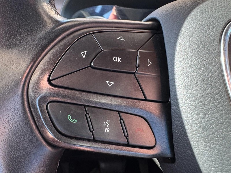 Dodge Charger Vehicle Image 15