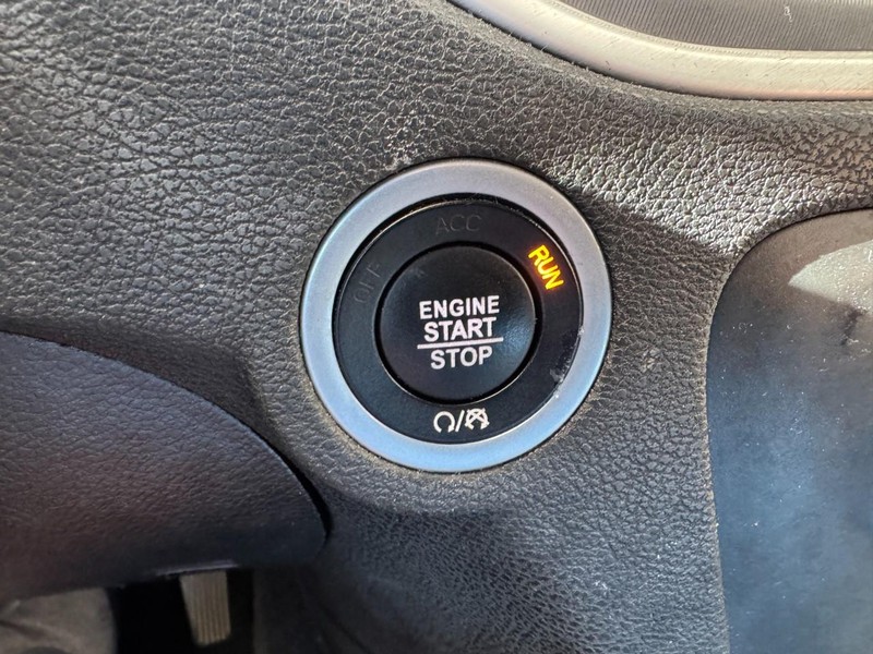 Dodge Charger Vehicle Image 20