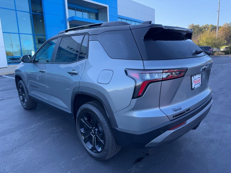Chevrolet Equinox Vehicle Image 05