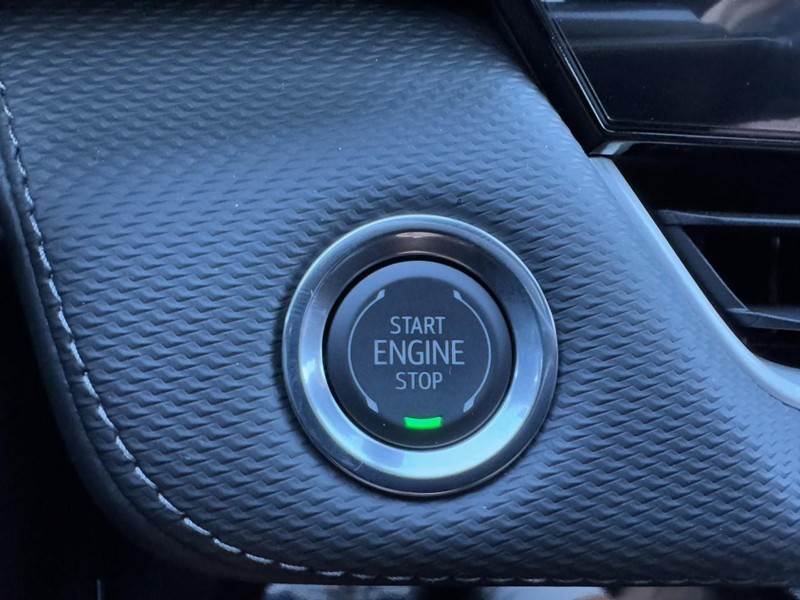 Chevrolet Equinox Vehicle Image 17