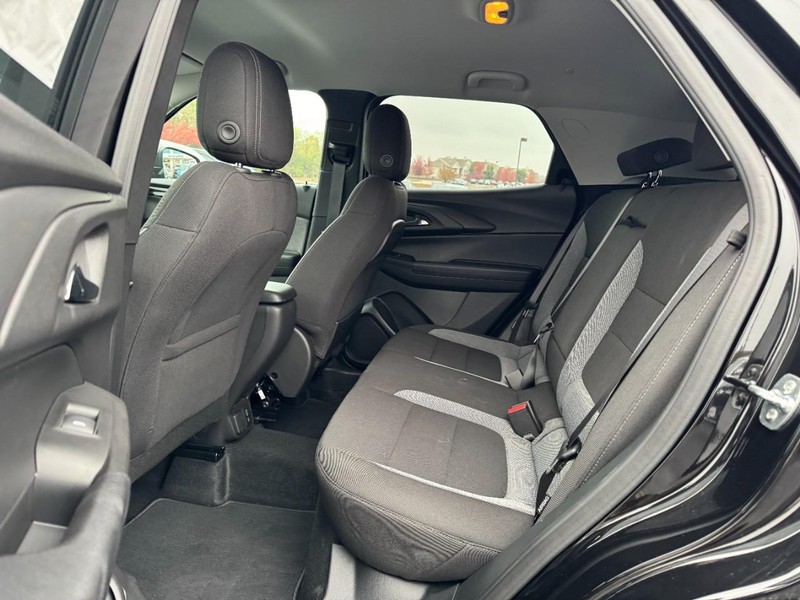 Chevrolet TrailBlazer Vehicle Image 07