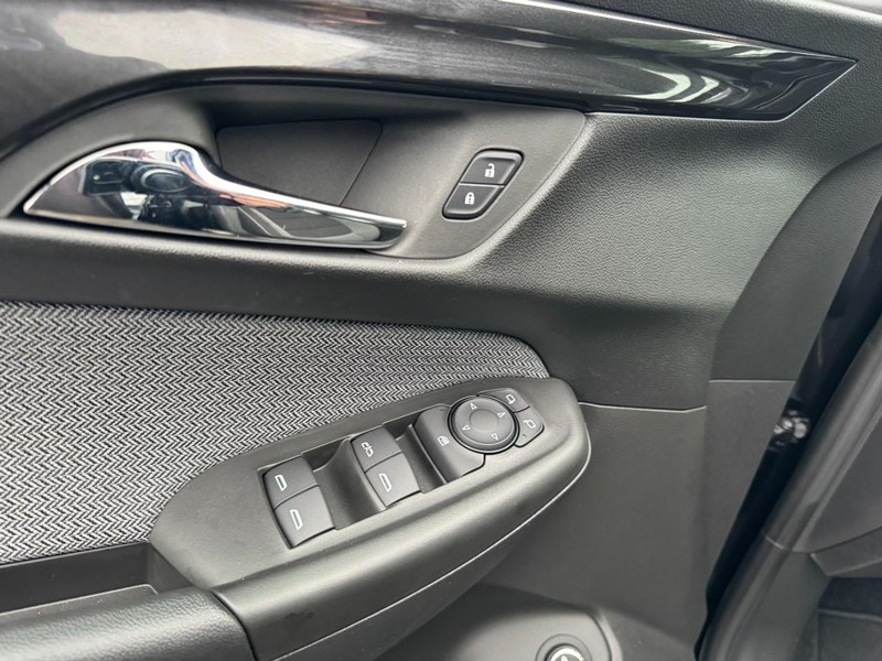 Chevrolet TrailBlazer Vehicle Image 10