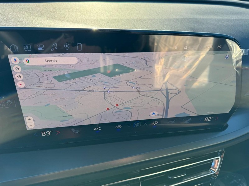 Chevrolet Traverse Vehicle Image 15