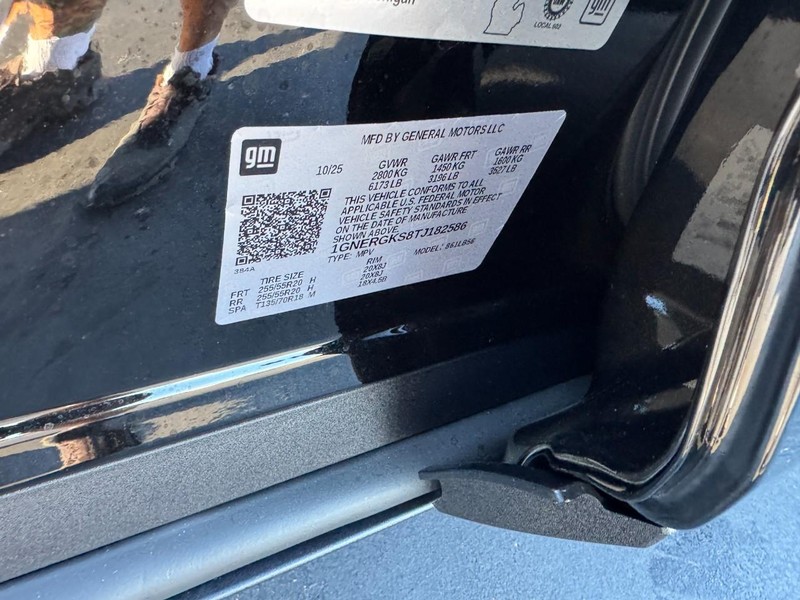 Chevrolet Traverse Vehicle Image 18