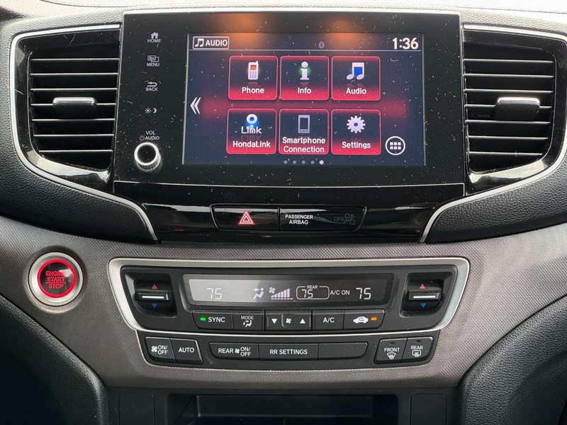 Honda Ridgeline Vehicle Image 13