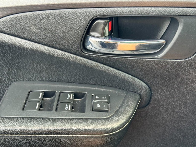 Honda Ridgeline Vehicle Image 23