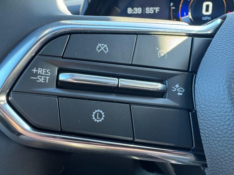 Chevrolet Equinox Vehicle Image 12