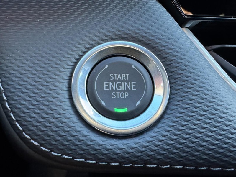 Chevrolet Equinox Vehicle Image 18