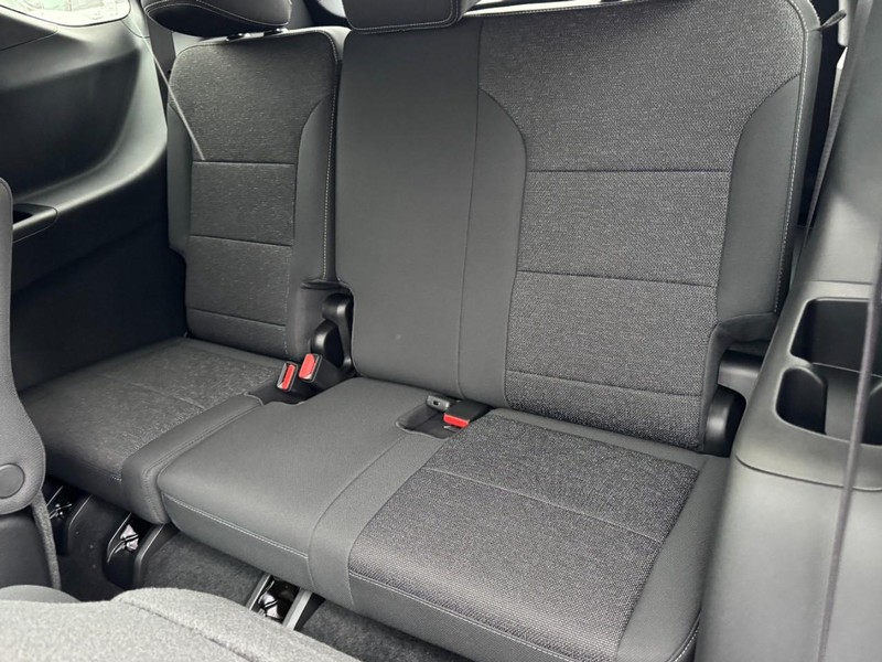 Chevrolet Traverse Vehicle Image 09