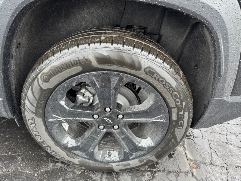 Chevrolet Equinox Vehicle Image 06