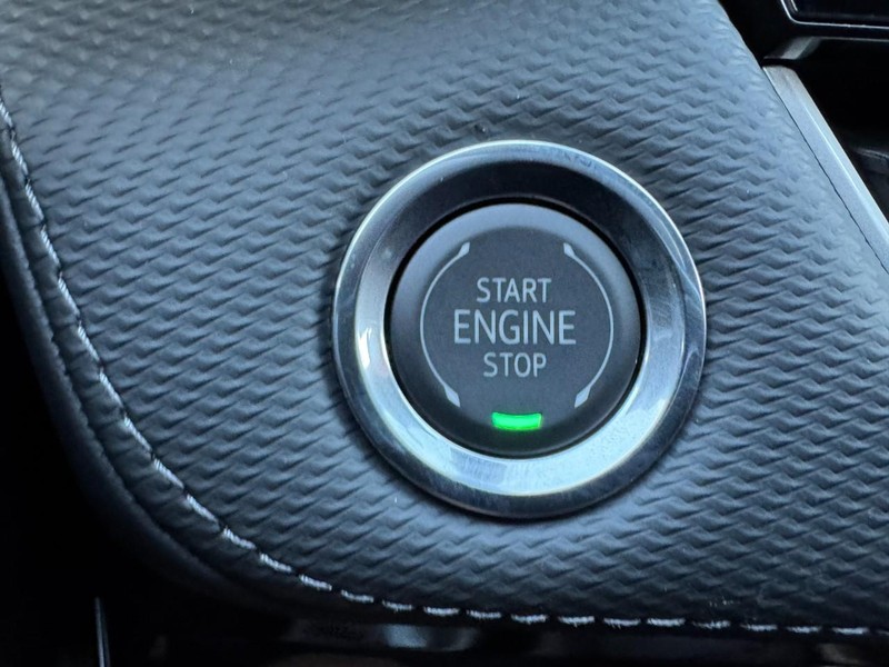 Chevrolet Equinox Vehicle Image 16