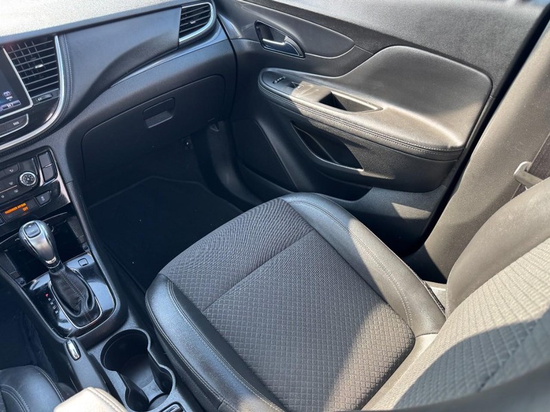 Buick Encore Vehicle Image 15