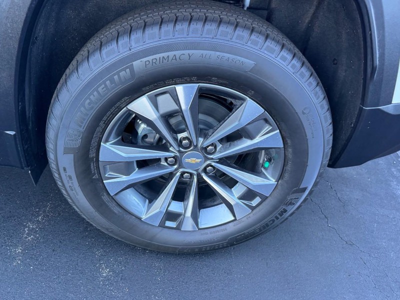Chevrolet Equinox Vehicle Image 07