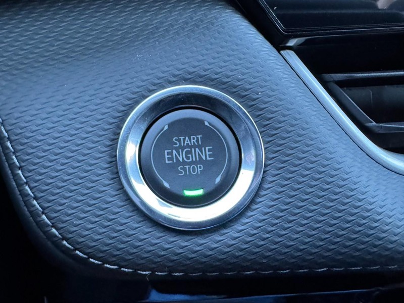 Chevrolet Equinox Vehicle Image 18