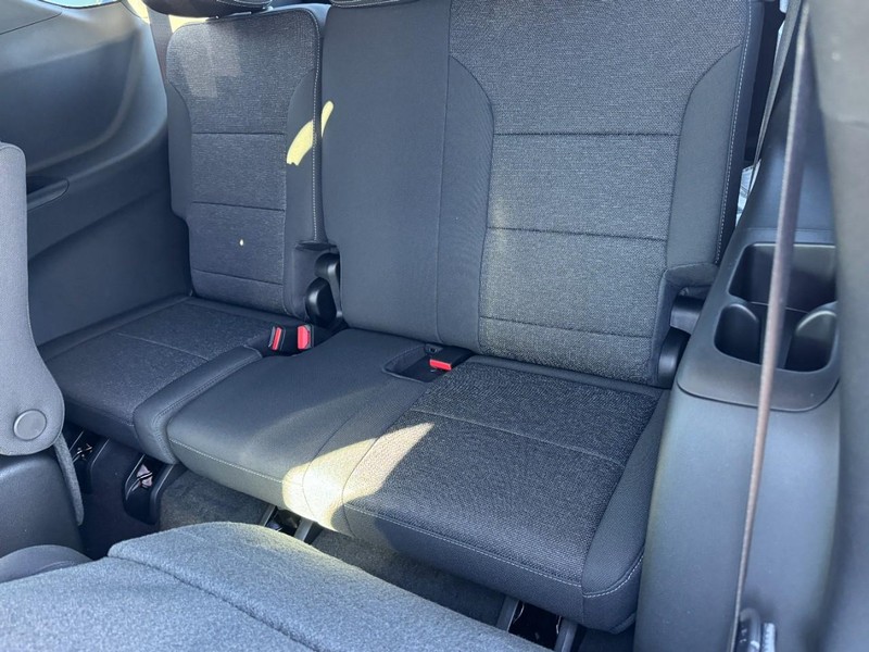 Chevrolet Traverse Vehicle Image 08