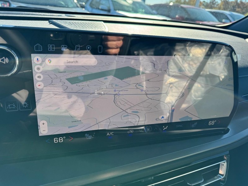 Chevrolet Traverse Vehicle Image 15