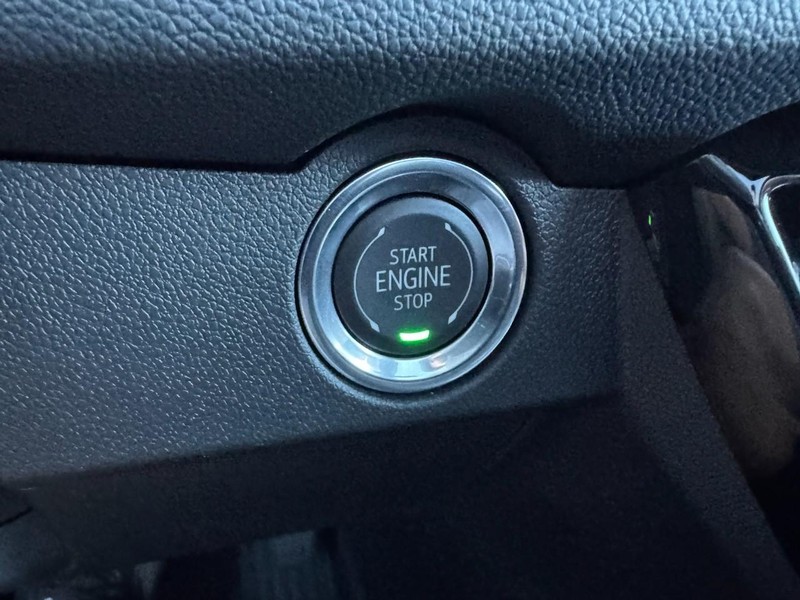 Chevrolet Traverse Vehicle Image 20