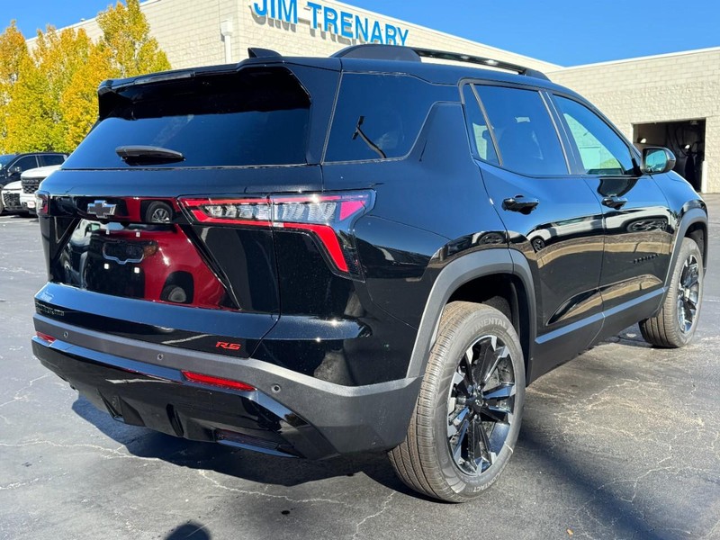 Chevrolet Equinox Vehicle Image 03