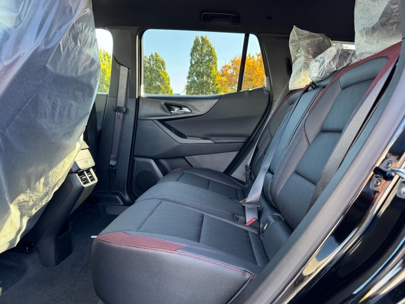 Chevrolet Equinox Vehicle Image 07