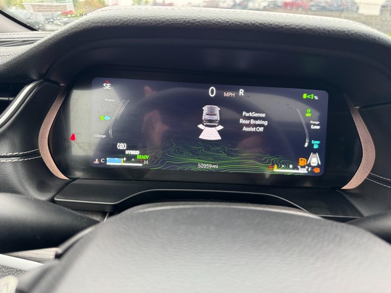 Jeep Grand Cherokee 4xe Vehicle Image 24