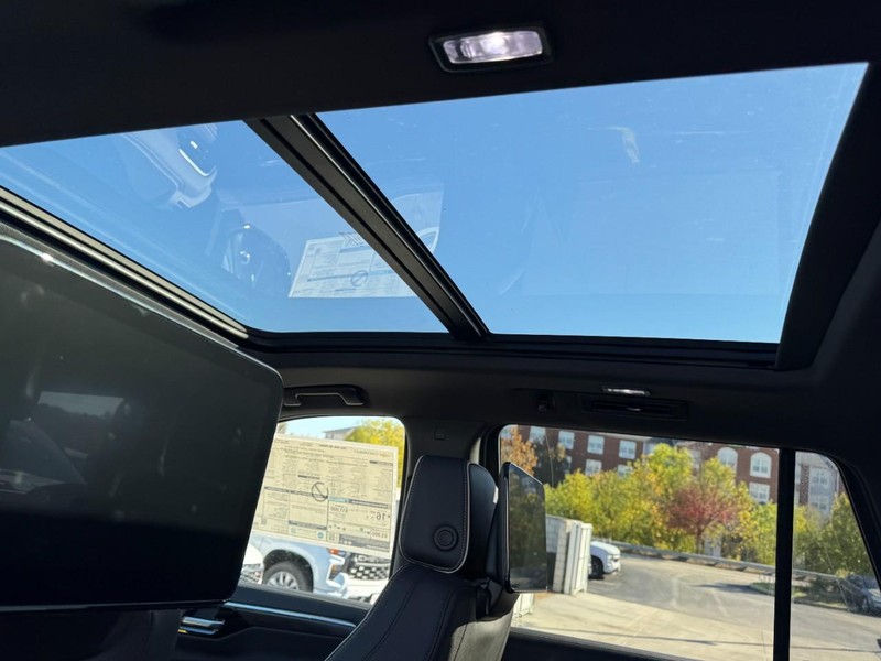 Chevrolet Tahoe Vehicle Image 08