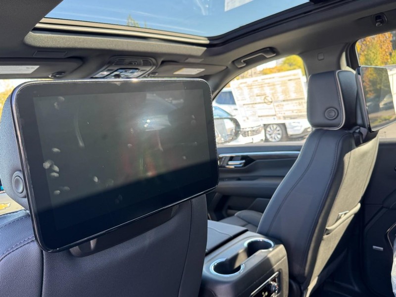 Chevrolet Tahoe Vehicle Image 09