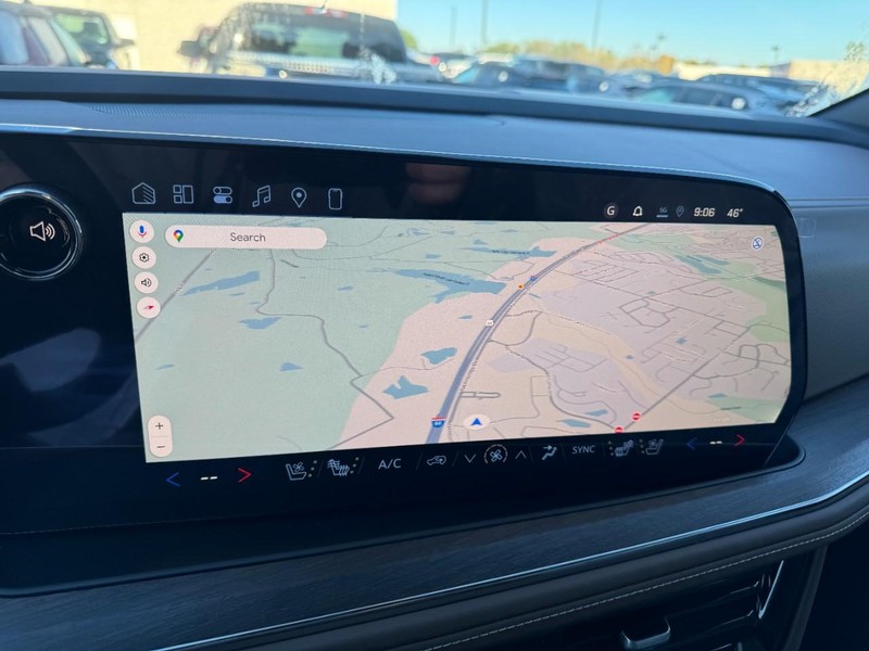 Chevrolet Tahoe Vehicle Image 15