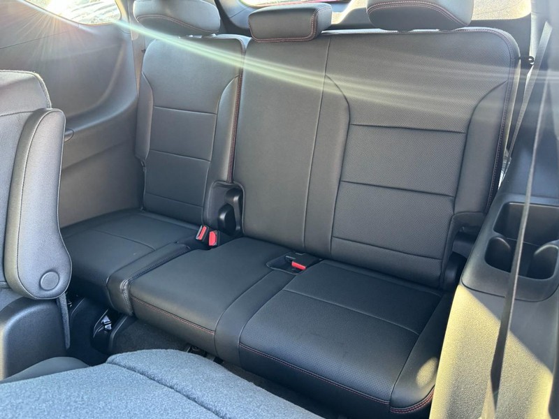 Chevrolet Traverse Vehicle Image 08