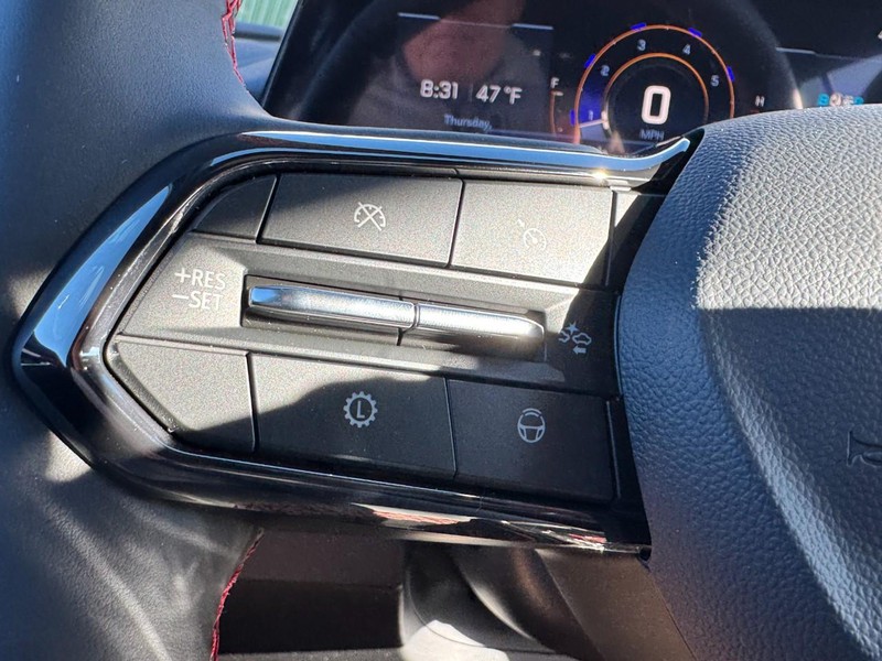 Chevrolet Traverse Vehicle Image 11