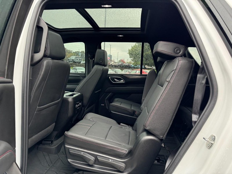 Chevrolet Tahoe Vehicle Image 09