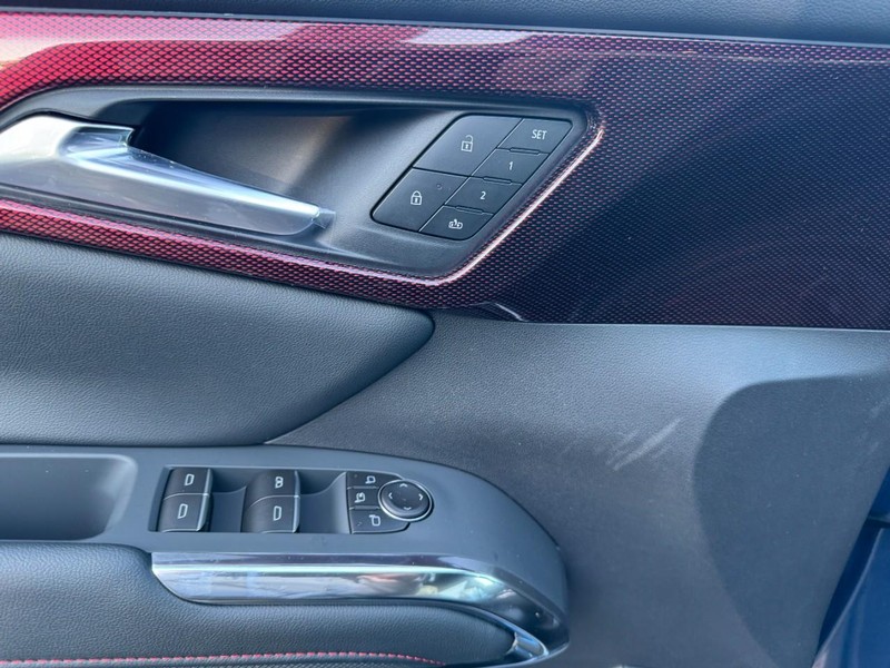 Chevrolet Traverse Vehicle Image 10