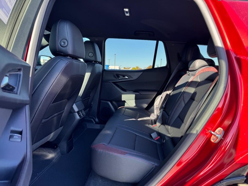 Chevrolet Equinox Vehicle Image 07