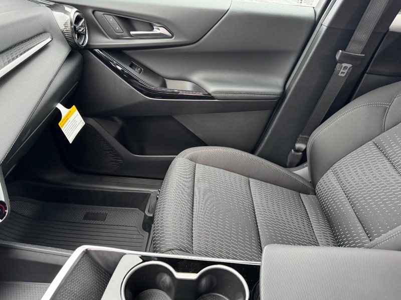 Chevrolet Equinox Vehicle Image 08