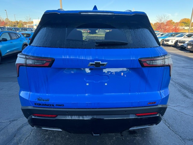 Chevrolet Equinox Vehicle Image 04