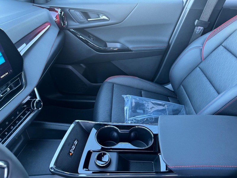 Chevrolet Equinox Vehicle Image 08