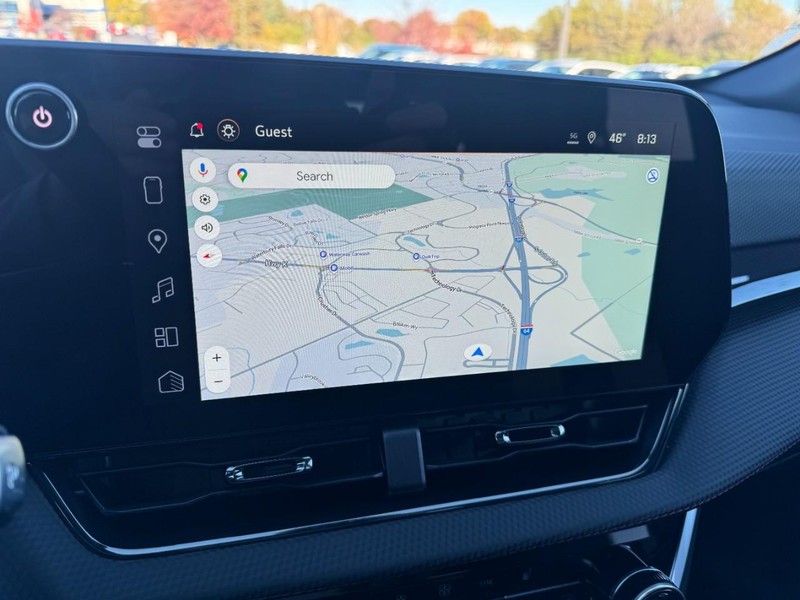 Chevrolet Equinox Vehicle Image 15