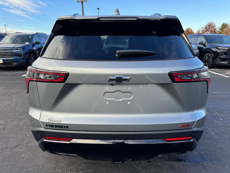 Chevrolet Equinox Vehicle Image 04