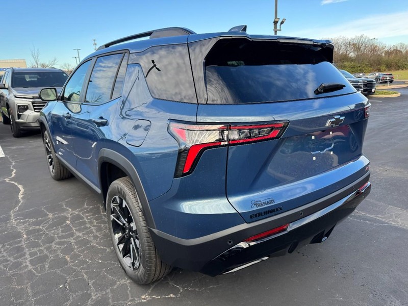 Chevrolet Equinox Vehicle Image 05