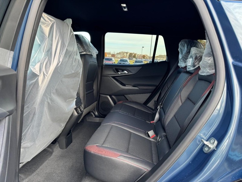 Chevrolet Equinox Vehicle Image 07