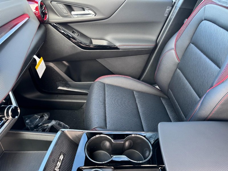 Chevrolet Equinox Vehicle Image 08