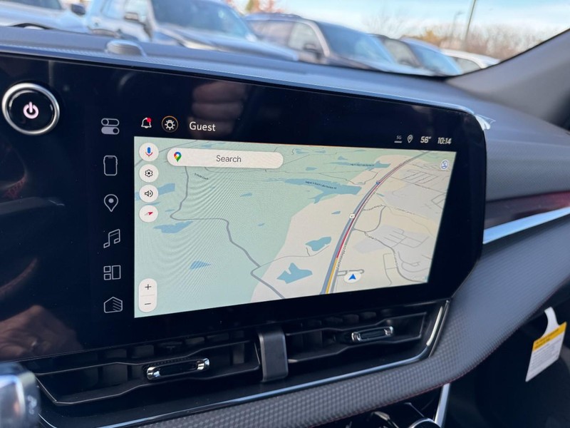 Chevrolet Equinox Vehicle Image 15