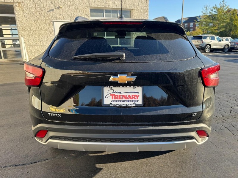Chevrolet Trax Vehicle Image 04